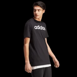 Essential Single Jersey Linear Embroided Logo T-Shirt, t-shirt herr - Fritids-T-Shirt - Essential Single Jersey Linear Embroided Logo T-Shirt, t-shirt herr