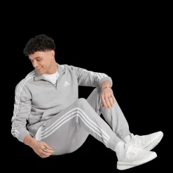 Essentials Fleece 3-Stripes Tapered Cuff Joggers, joggingbyxor, herr - Fritidsbyxor - Essentials Fleece 3-Stripes Tapered Cuff Joggers, joggingbyxor, herr