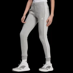 Essentials 3-Stripes Fleece Joggers, joggingbyxa dam - Fritidsbyxor - Essentials 3-Stripes Fleece Joggers, joggingbyxa dam
