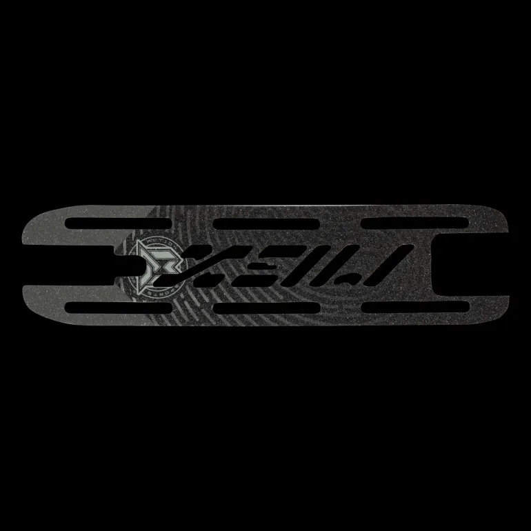 MGX Shredder Grip Tape black 4.5" X 18.0”Cutout - MGX, grepptejp - Tillbehör till sparkcykel - MGX Shredder Grip Tape black 4.5" X 18.0”Cutout - MGX, grepptejp