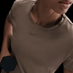 One Fitted Dri-FIT Short Sleeve Top, t-shirt, dam - Tränings-T-Shirt - One Fitted Dri-FIT Short Sleeve Top, t-shirt, dam