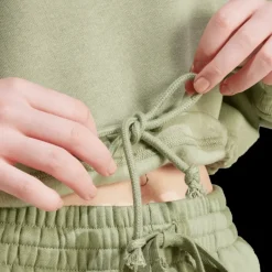 Signature Graphic Embroidery Fleece Crop Sweatshirt, tröja, dam - Fritidströjor - Signature Graphic Embroidery Fleece Crop Sweatshirt, tröja, dam