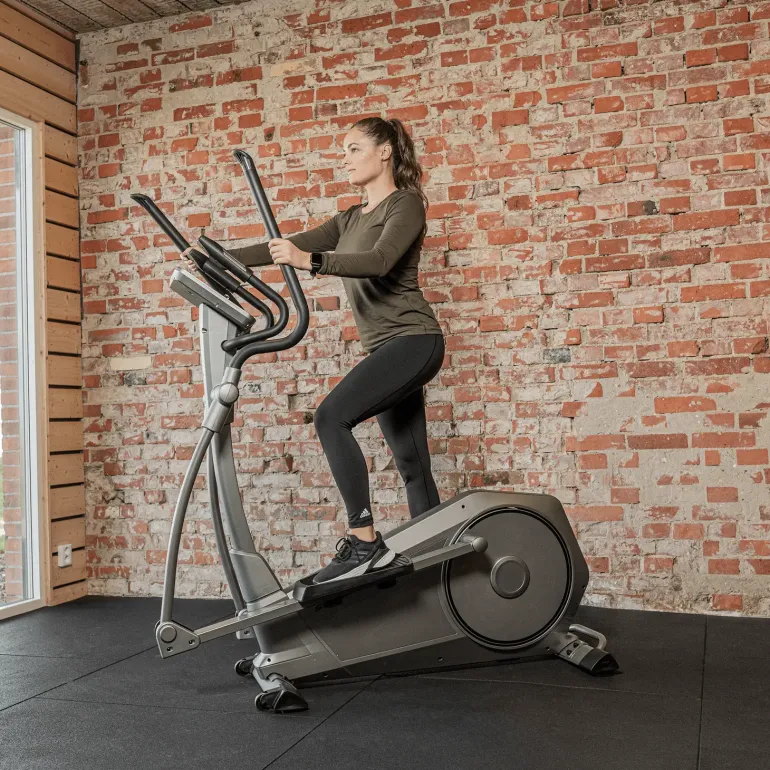 S-Line 700 Crosstrainer, ellipsmaskin - Crosstrainer - S-Line 700 Crosstrainer, ellipsmaskin