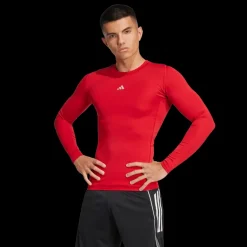 Techfit Long Sleeved Tee, kompressionströja för fotboll, herr - T-Shirts - Techfit Long Sleeved Tee, kompressionströja för fotboll, herr