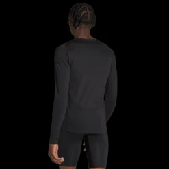 Techfit Long Sleeved Tee, kompressionströja för fotboll, herr - Tröjor - Techfit Long Sleeved Tee, kompressionströja för fotboll, herr