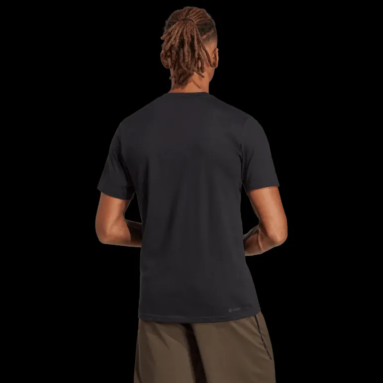 Train Essentials FeelReady Logo Training T-Shirt, t-shirt, herr - Tränings-T-Shirts - Train Essentials FeelReady Logo Training T-Shirt, t-shirt, herr