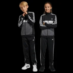 3 Stripes Tiberio FL Tracksuit, träningsdress junior - Träningsset - 3 Stripes Tiberio FL Tracksuit, träningsdress junior